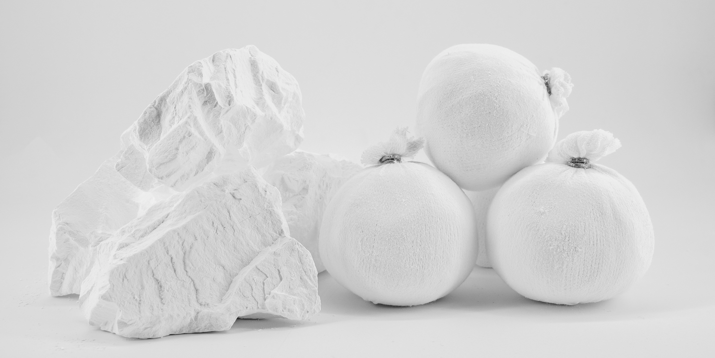 3 Boules et 3 blocs de magnésie